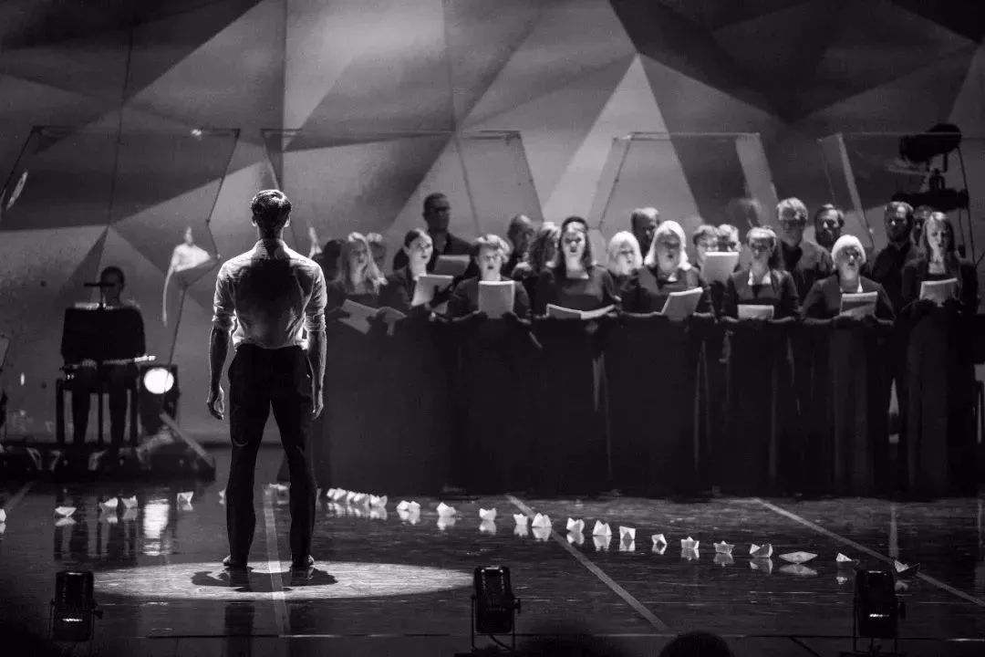 Go – A Game for Two is a cross-cultural contemporary ballet work created by renowned Estonian choreographer Teet Kask, set to music by national composer Lepo Sumera.