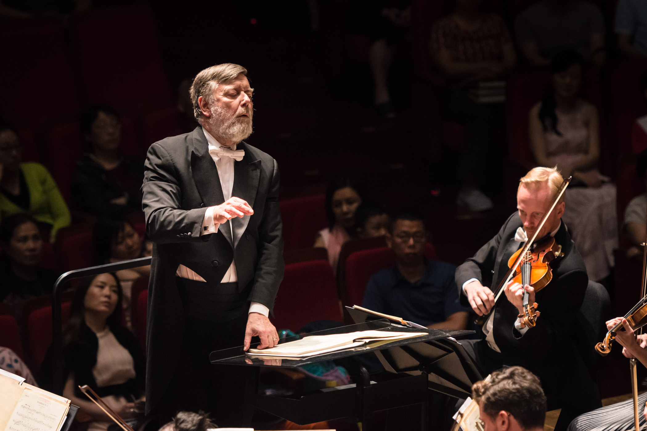 In May 2018, Melbourne Symphony Orchestra (MSO), Australia’s oldest and most celebrated professional orchestra, embarked on a grand China Tour under the baton of Sir Andrew Davis — one of the world’s great British maestros.